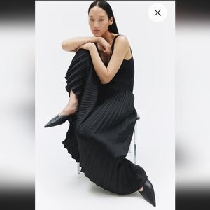 Pleated skirt, H&M, black